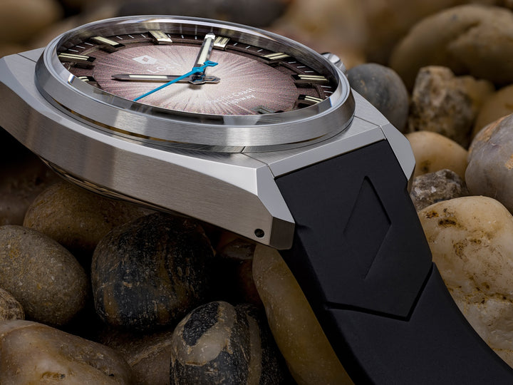 Pacific Coast Highway - Surfrider Beach (Swiss Automatic) – Lōcī Watch Co.